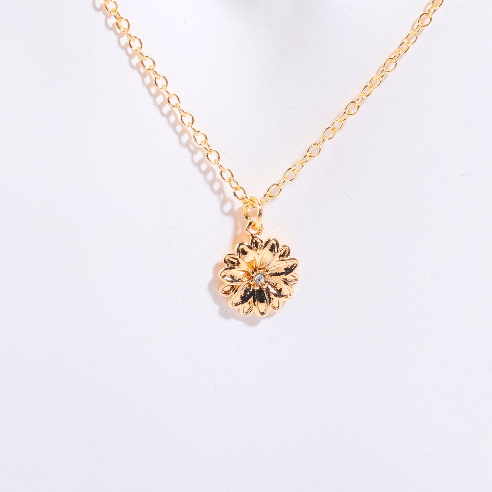 https://shineoss.oss-cn-hongkong.aliyuncs.com/wang/2025/09/01/eeae6135-7ab4-49be-a7d4-e534a40e797f.jpg